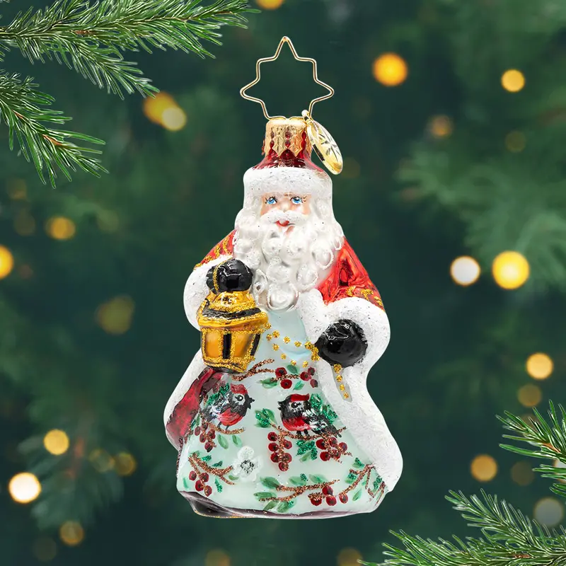 Cardinal-Themed Santa Ornament 1