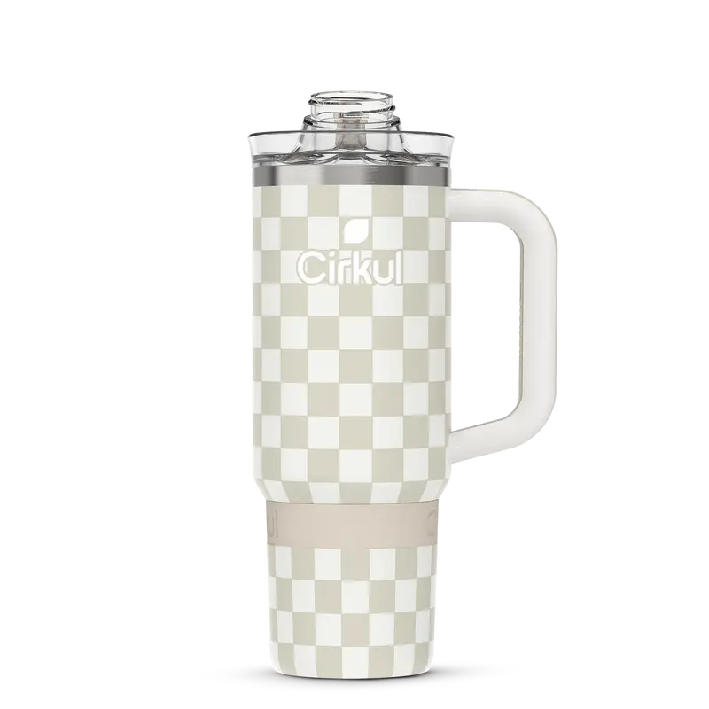 Cx Limited Edition: 30 Oz Taupe Tartan Travel Strawsip™ Tumbler 1