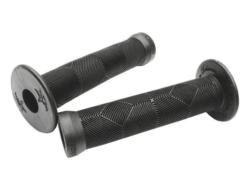 Edwin Flanged Bmx Handlebar Grips 1