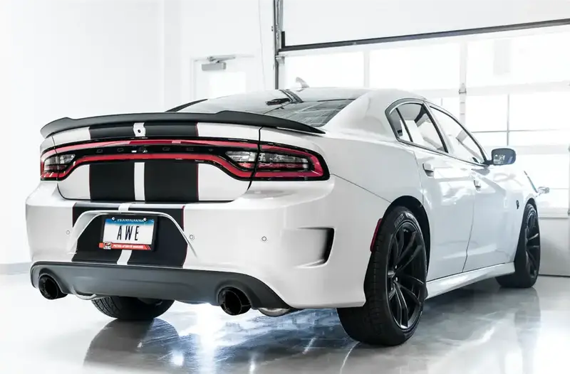 Awe Touring Edition Non-Resonated Cat-Back Exhaust System (Model 3020-33070) 1