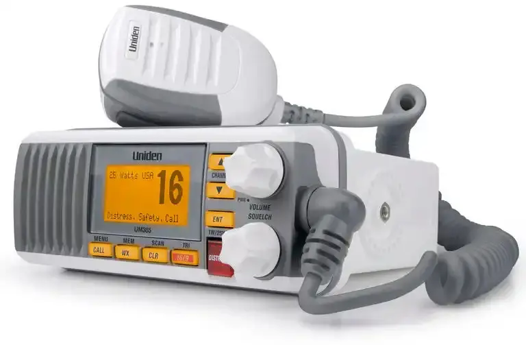 Vhf Um385 Basic White Uhf Two-Way Radio 1